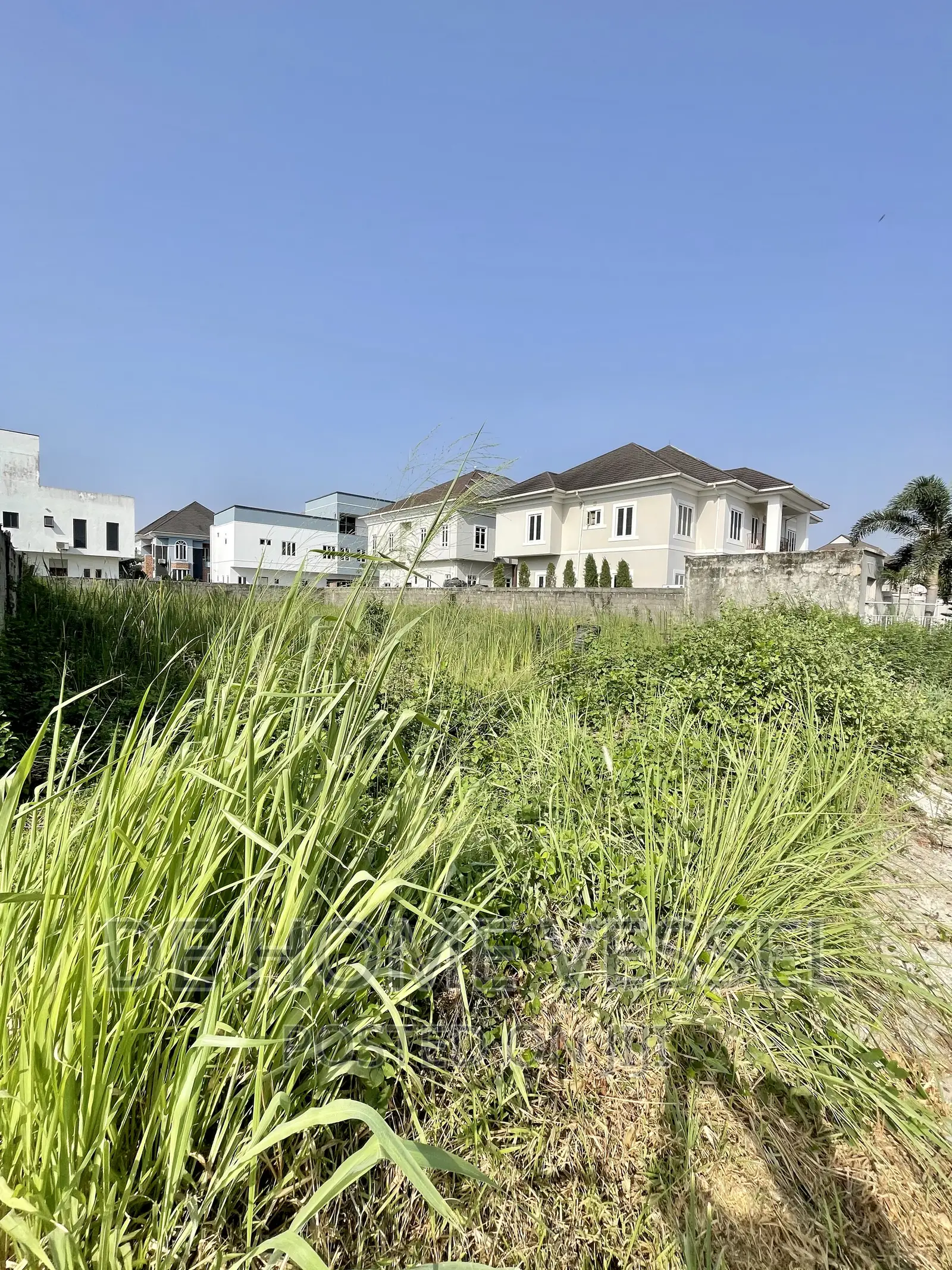 Prime Dry Land in the Best Estate in Osapa london