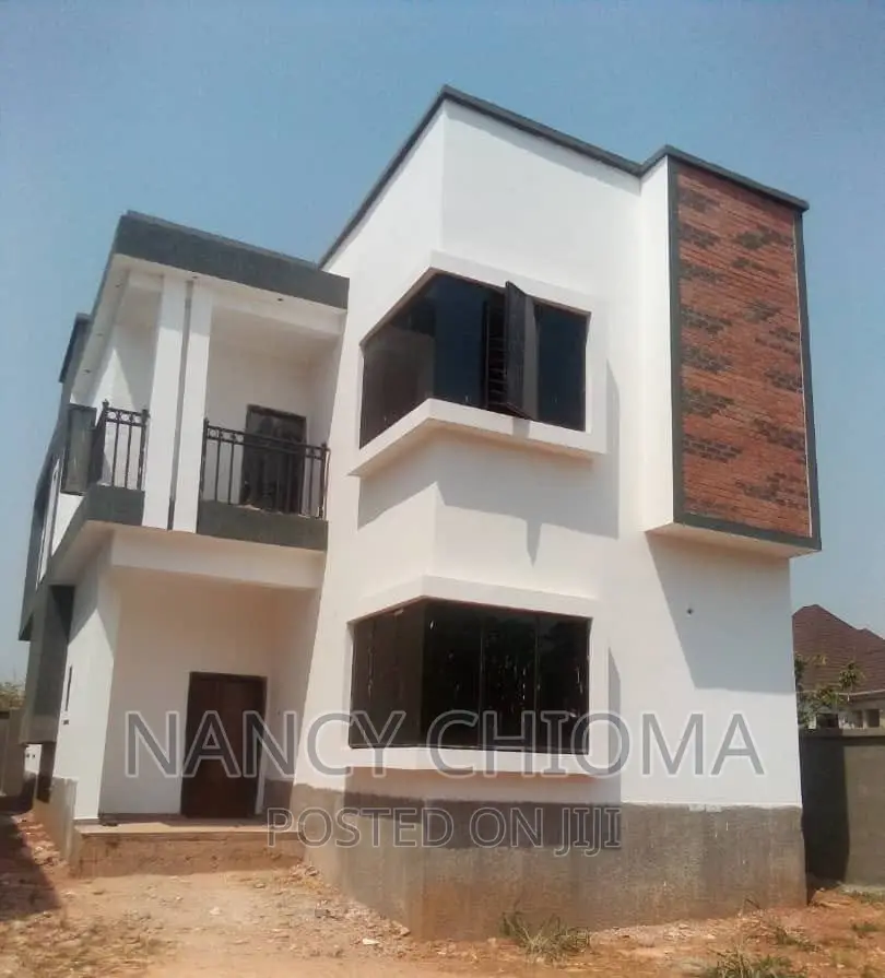 Furnished 4bdrm Duplex in Wtc Estate, Enugu for sale in Enugu