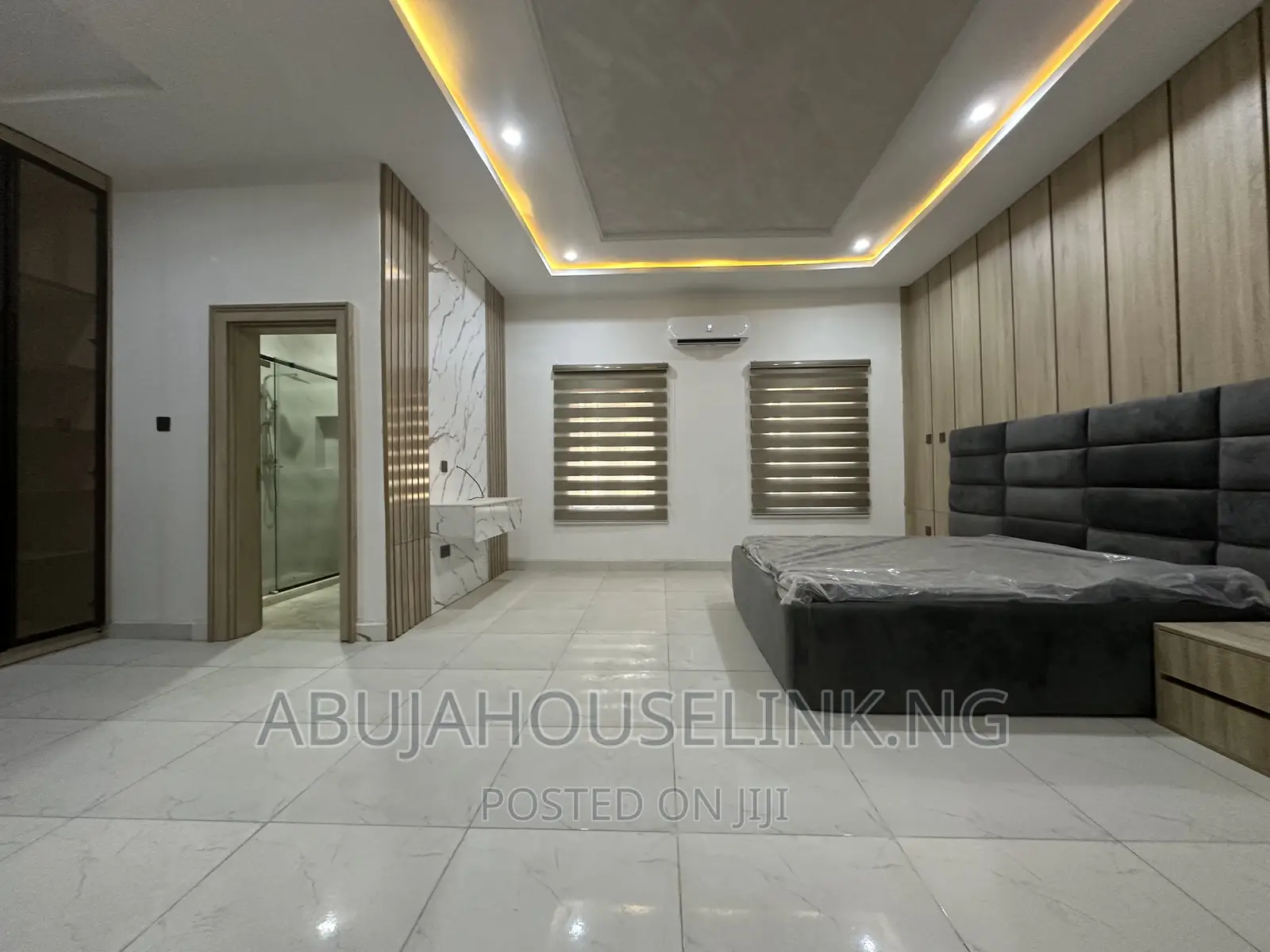 Furnished 4bdrm Duplex in Guzape Main Abuja for sale in Guzape District
