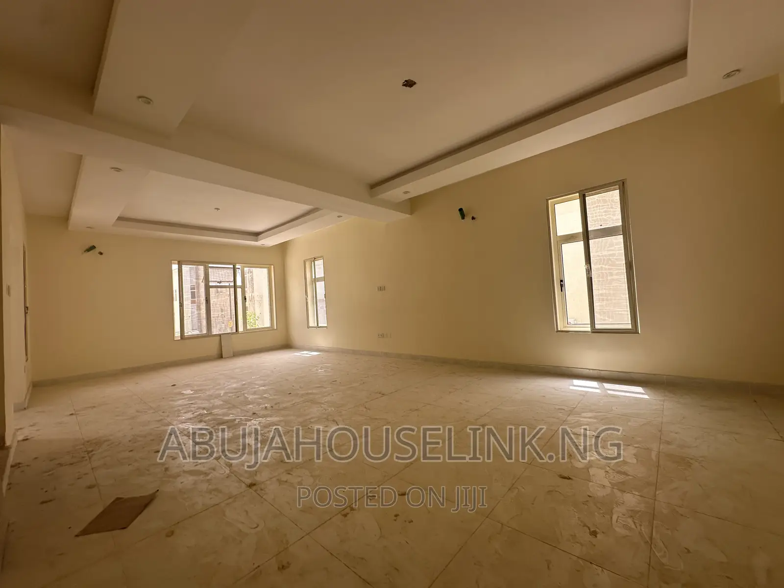 4bdrm Duplex in Dawaki By News, Gwarinpa for sale in Gwarinpa