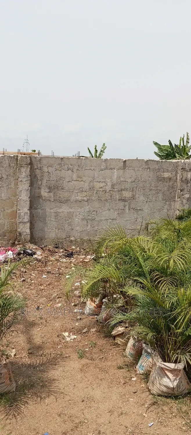 For Sale : 3 Fenced With Gate Plots of Land in Port-Harcourt