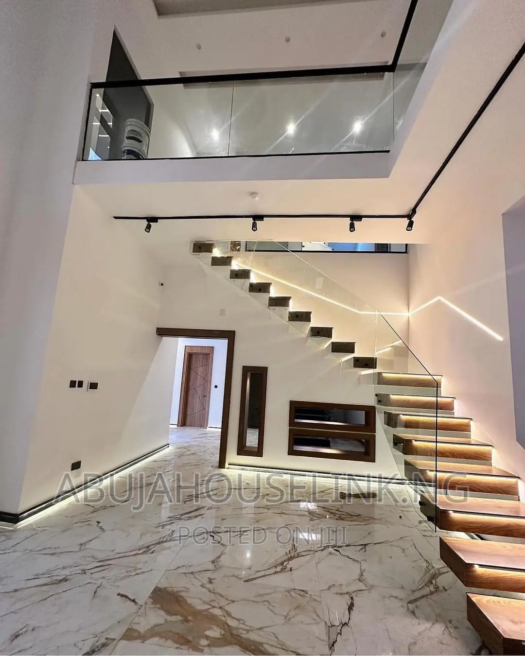 5bdrm Duplex in Asokoro Main Abuja for sale in Asokoro