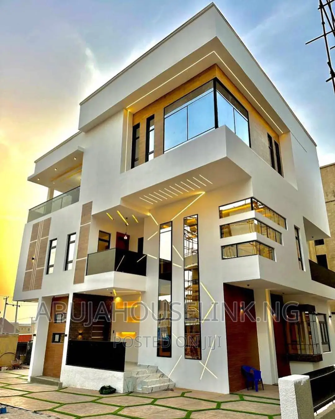 5bdrm Duplex in Asokoro Main Abuja for sale in Asokoro