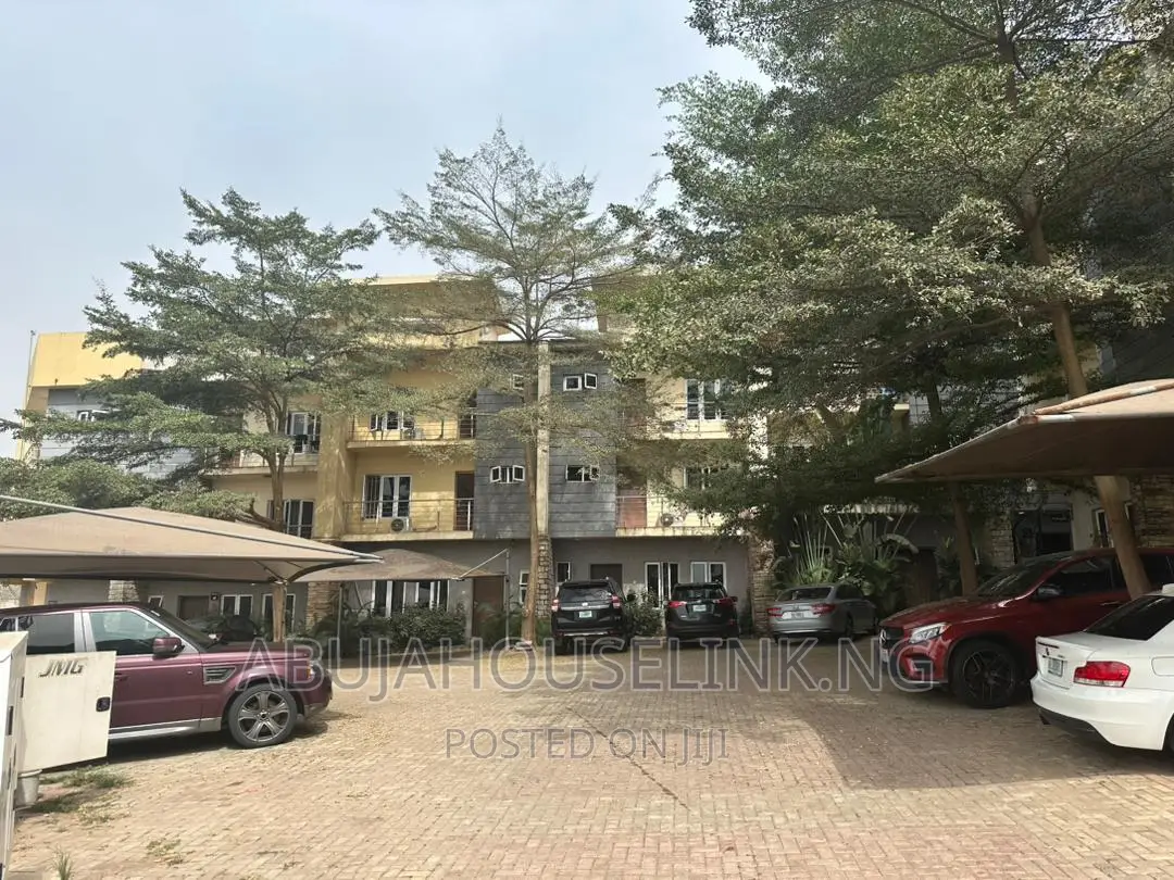 4bdrm Duplex in Asokoro Abuja for sale in Asokoro