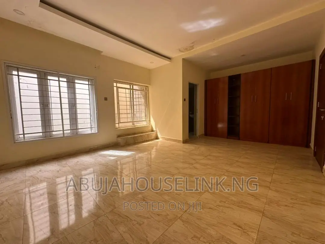 4bdrm Duplex in Asokoro Abuja for sale in Asokoro