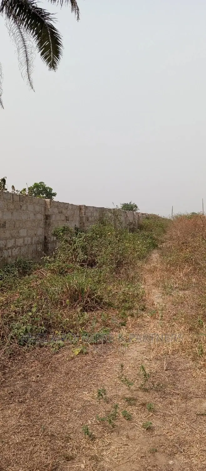 For Sale: 6 Plots on the Major Iwofe Road in Port-Harcourt