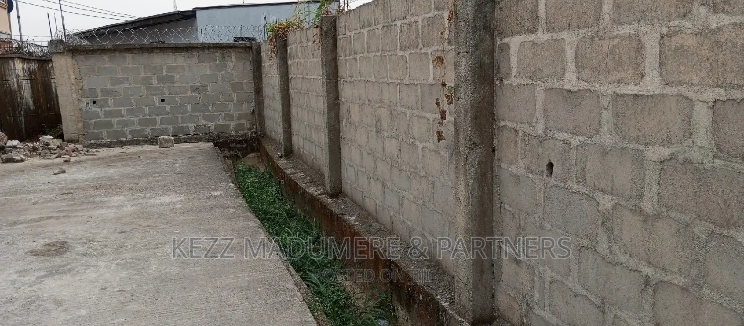 For Sale: 6 Plots on the Major Iwofe Road in Port-Harcourt