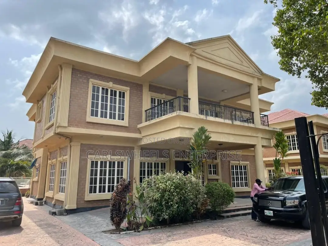 Furnished 6bdrm Duplex in Amen Estate, Ibeju for sale in Ibeju