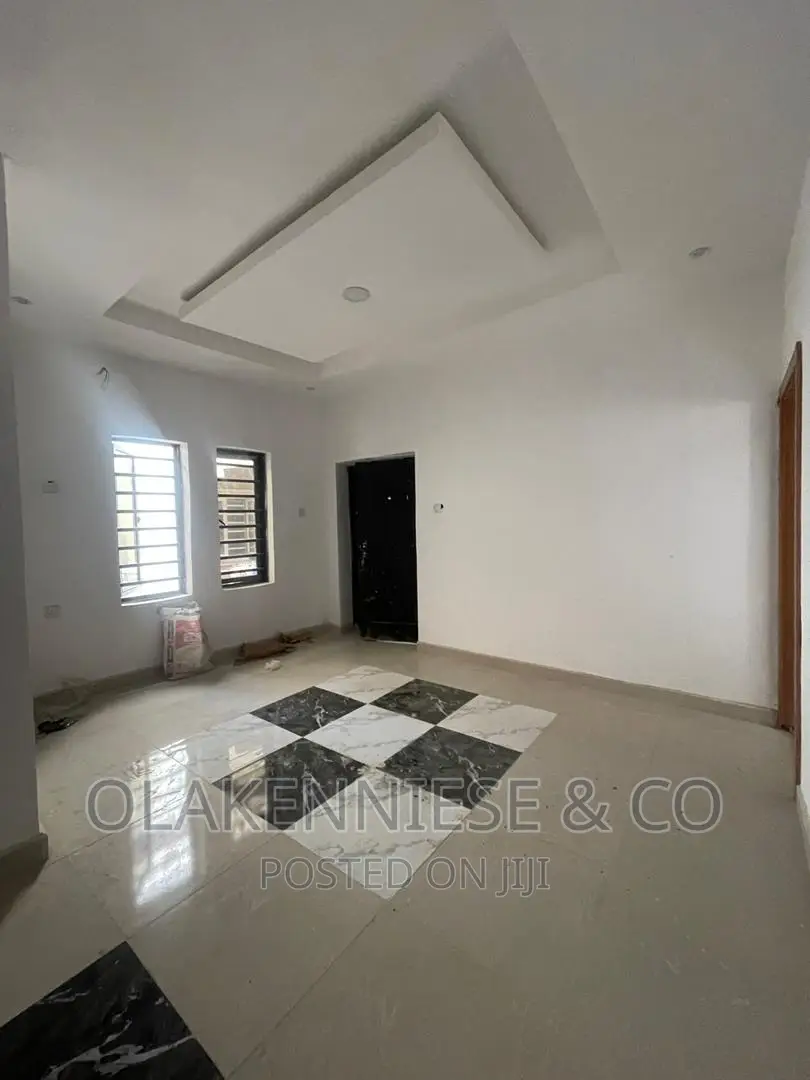 3bdrm Block of Flats in Aguda for rent in Aguda / Surulere
