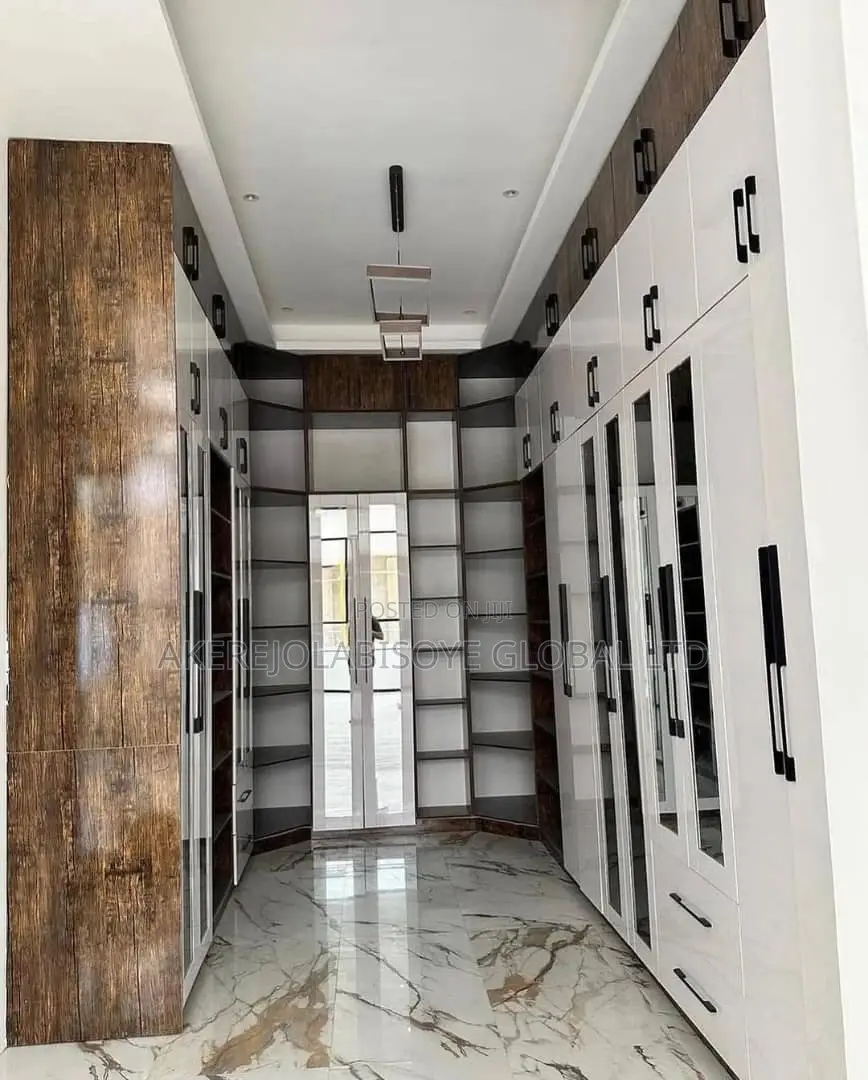 6bdrm Duplex in Asokoro for sale in Asokoro