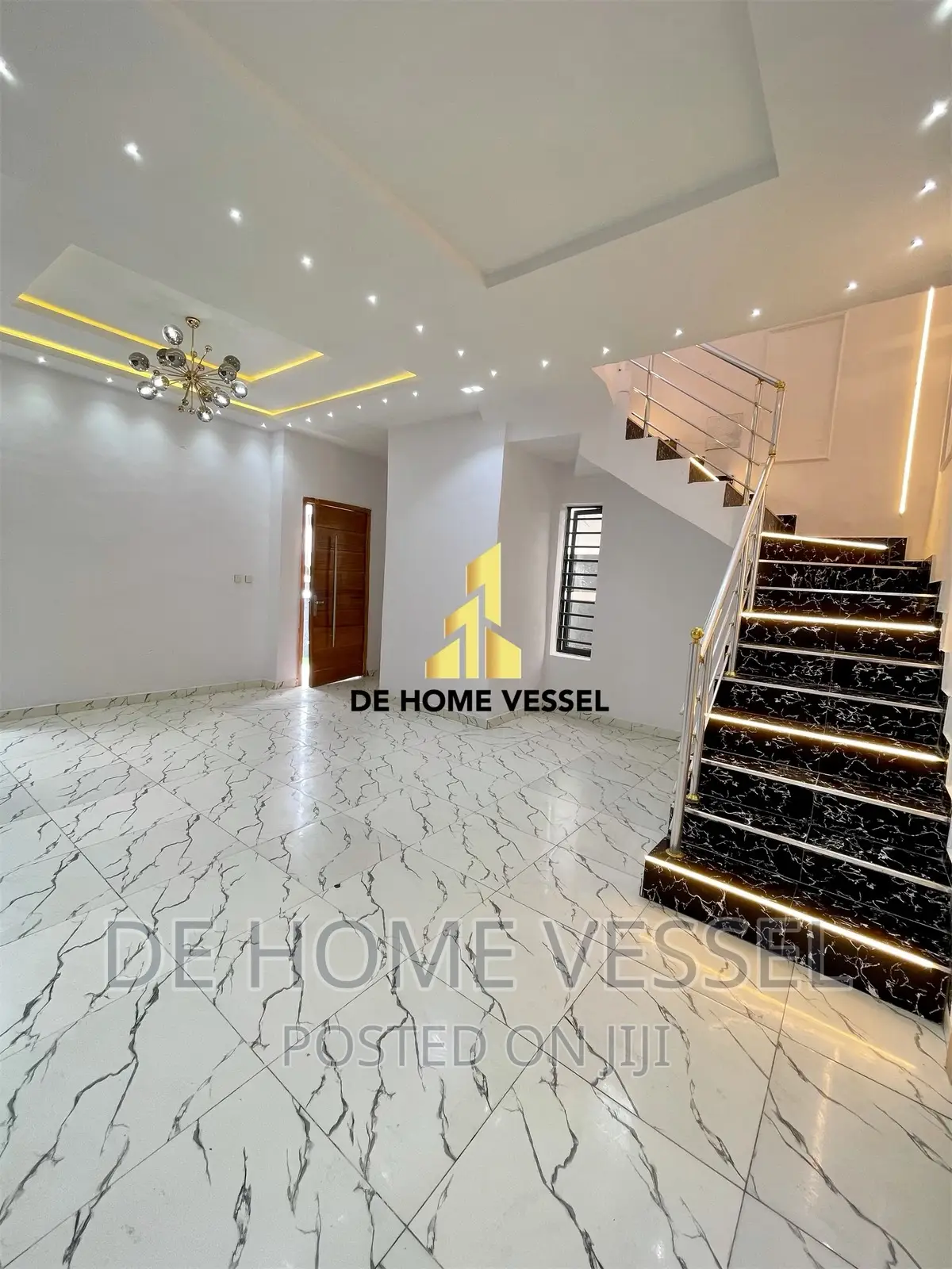 4bdrm Duplex in Ikota for sale in Ikota