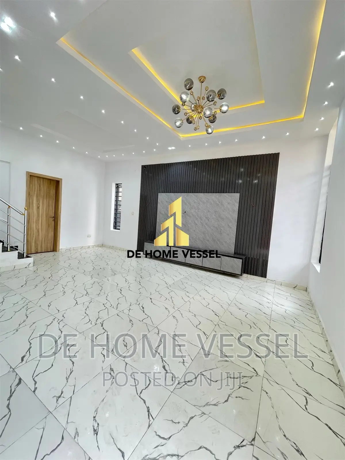 4bdrm Duplex in Ikota for sale in Ikota