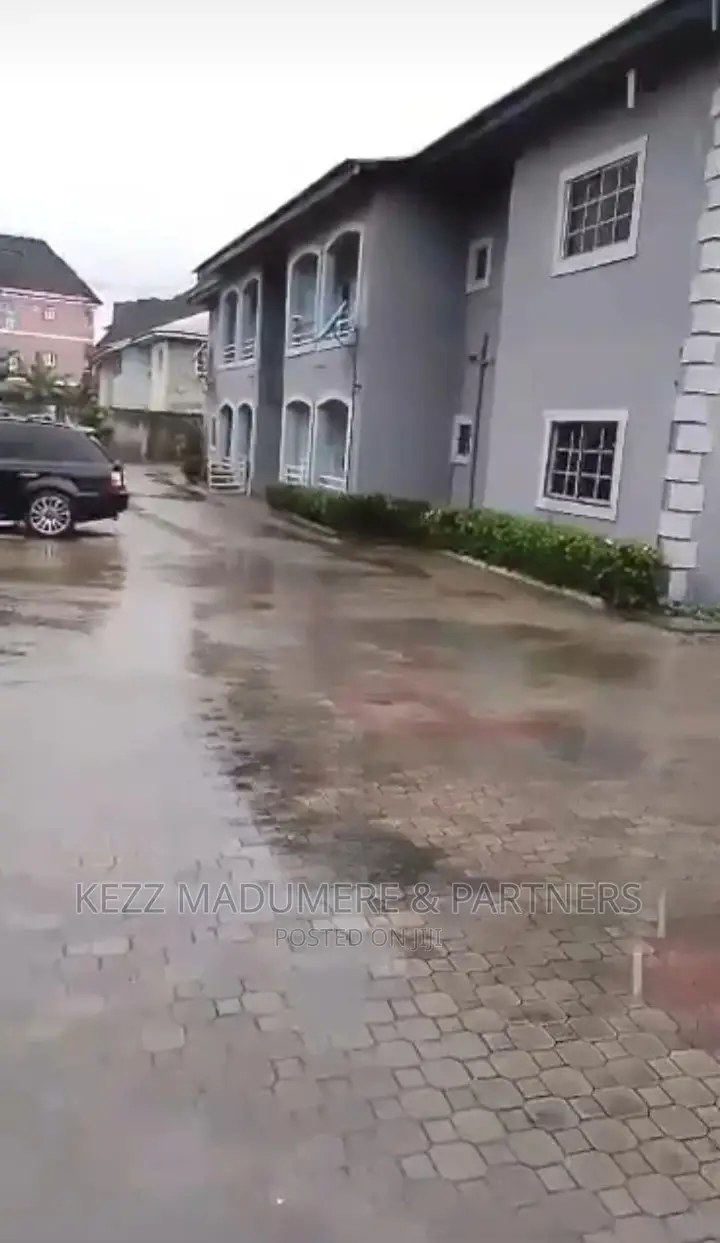 16bdrm Block of Flats in Dr Peter Odili, Port for sale in Port-Harcourt