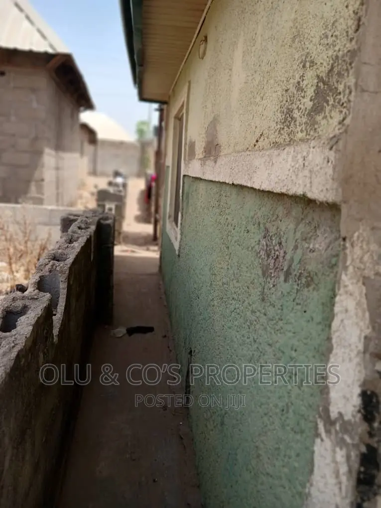 12bdrm House in Promise Land, Masaka for sale in Masaka