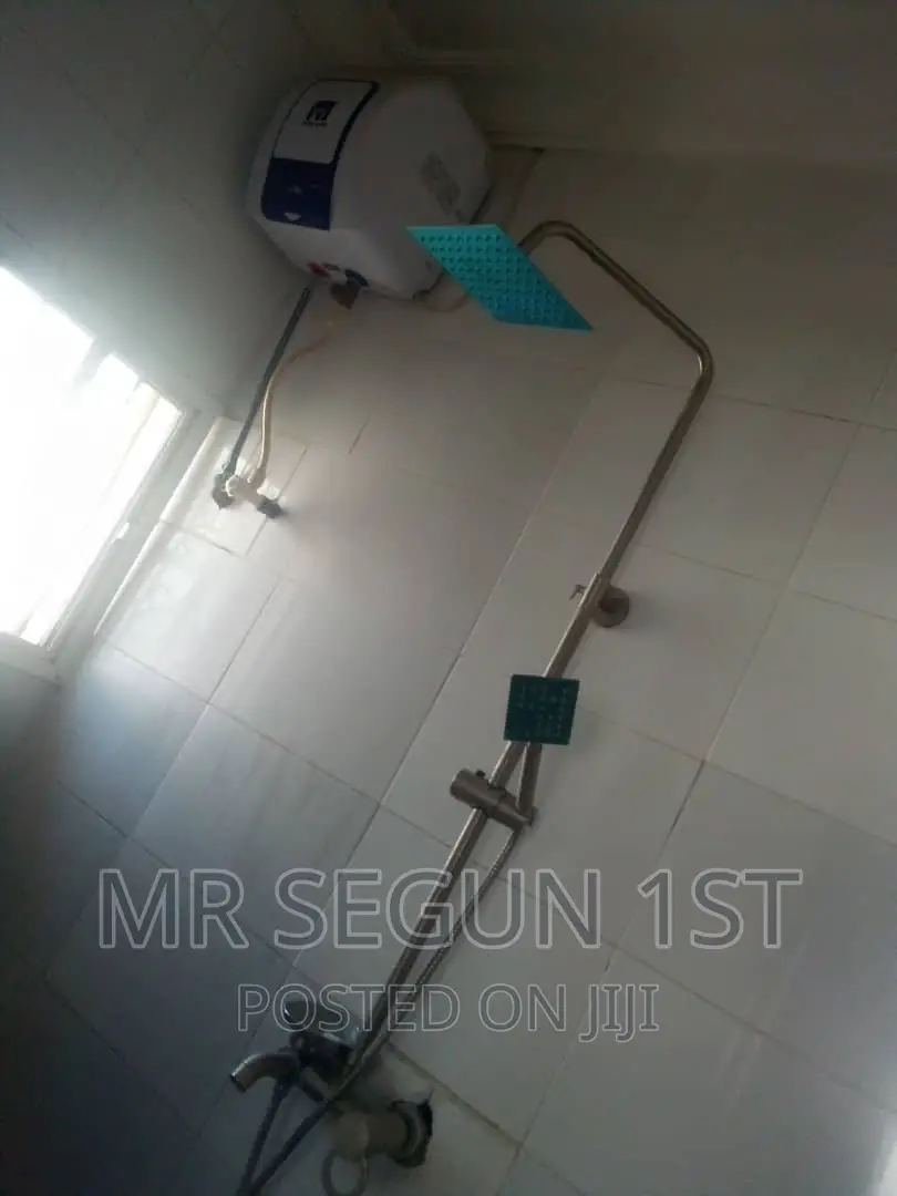 Mini Flat in Akoto Estate, Akala Express for rent in Akala Express