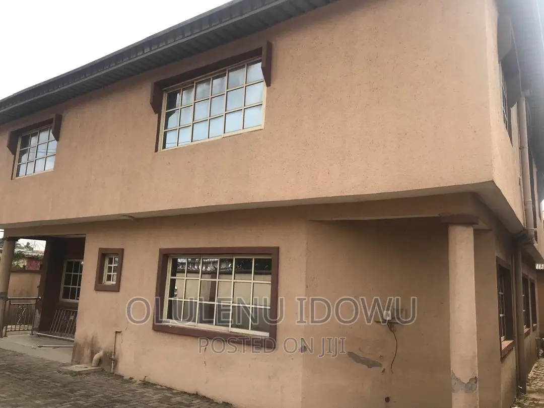 Furnished 2bdrm Block of Flats in Progressive Estate, Alimosho in Alimosho