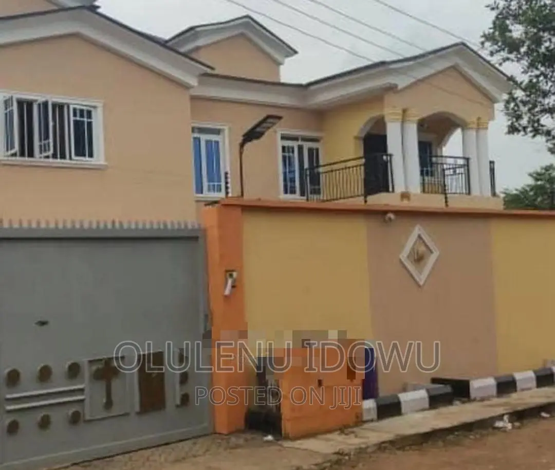 Furnished 6bdrm Mansion in Beckley Estate, Alimosho for sale in Alimosho