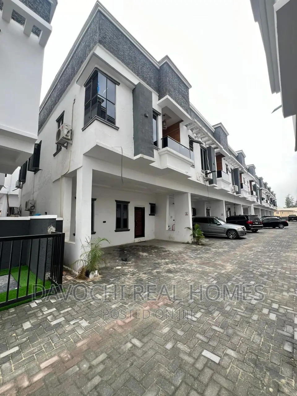 Furnished 4bdrm Duplex in Ikota Villa Estate, Lekki for rent in Lekki