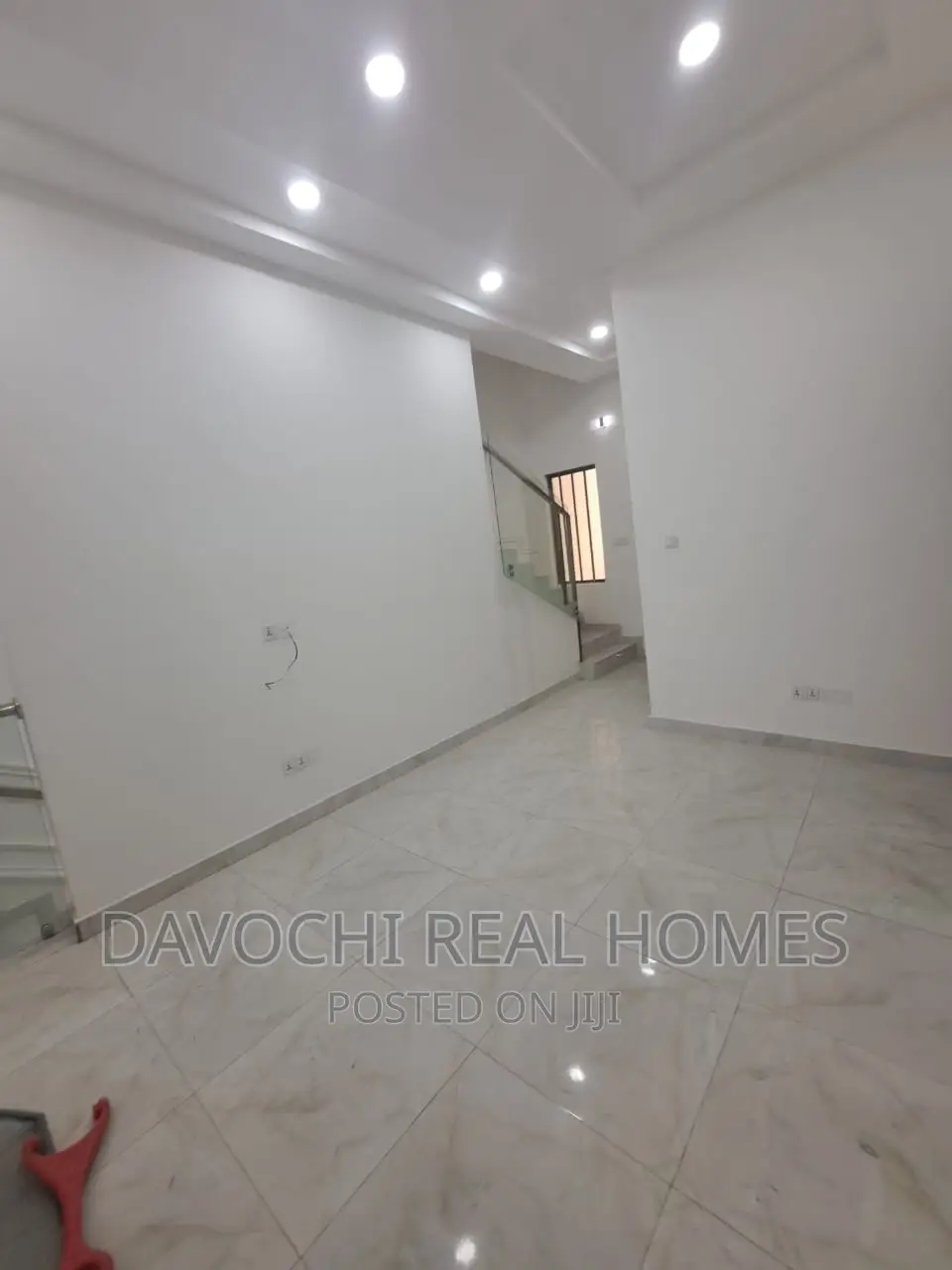4bdrm Duplex in Jakande Osapa, Lekki for rent in Lekki
