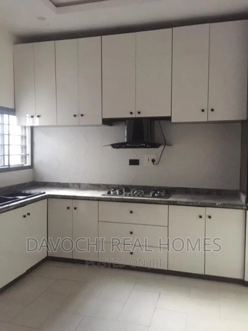 4bdrm Duplex in Ikate-Lekki for rent in Lekki