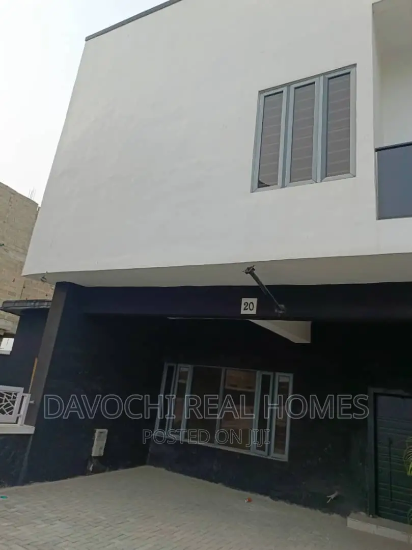 4bdrm Duplex in Immediately After, Lekki for rent in Lekki
