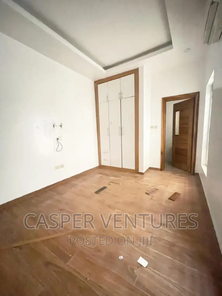 1bdrm Shared Apartment in Osapa for rent in Osapa london
