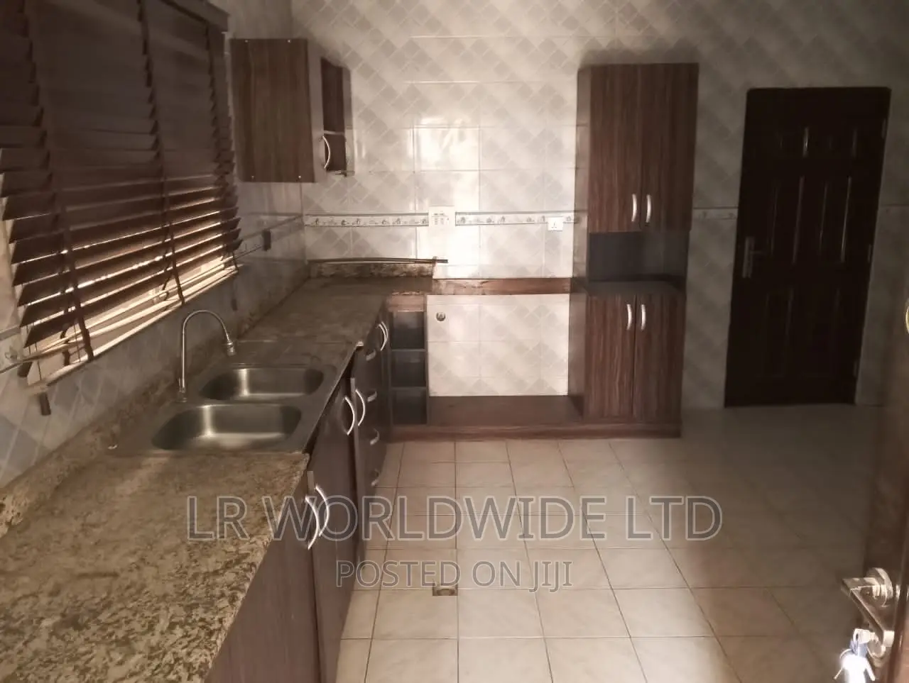 3bdrm Bungalow in Lugbe District for sale in Lugbe District
