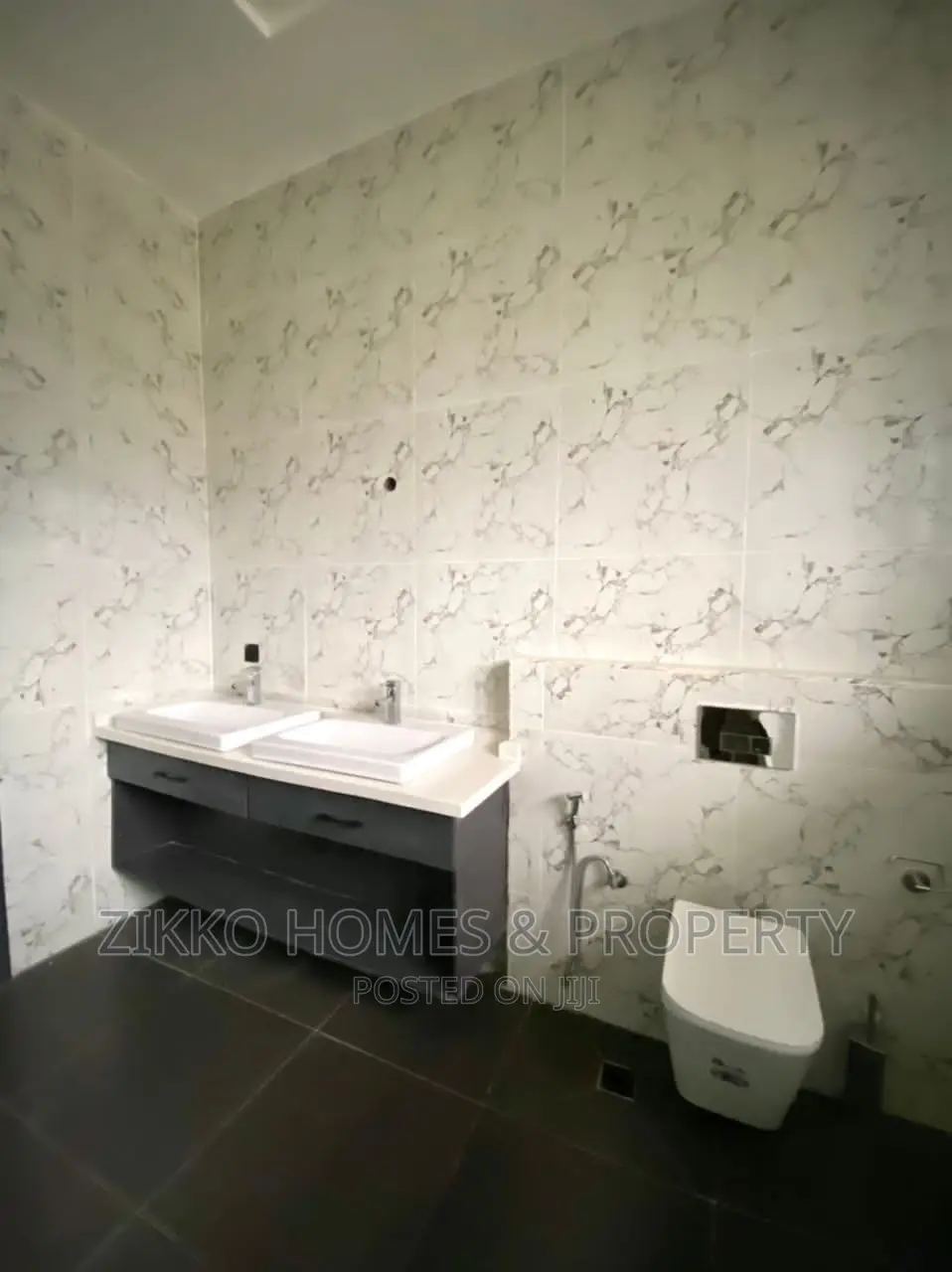 5bdrm Duplex in Ikate, Lekki for sale in Lekki