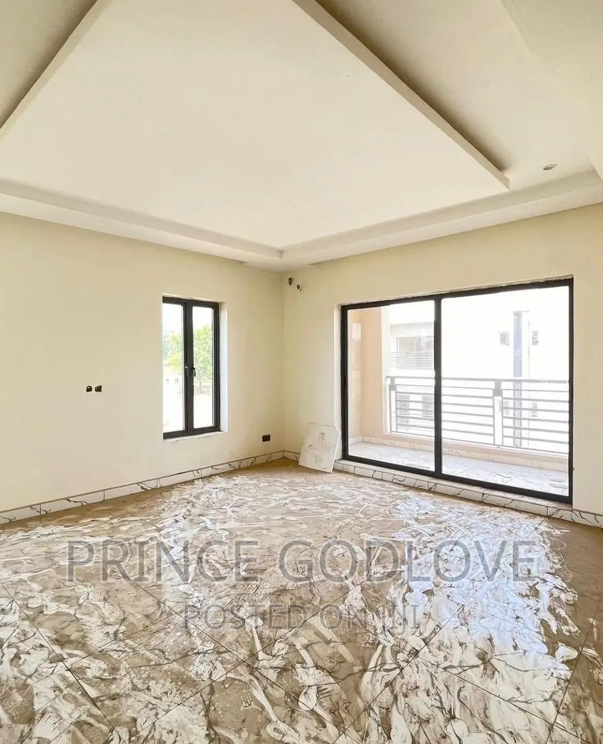 6bdrm Duplex in Jabi for sale in Jabi