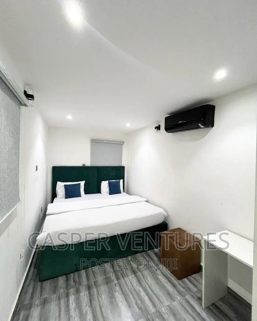 Furnished Mini Flat in Lekki Right for rent in Lekki Phase 1