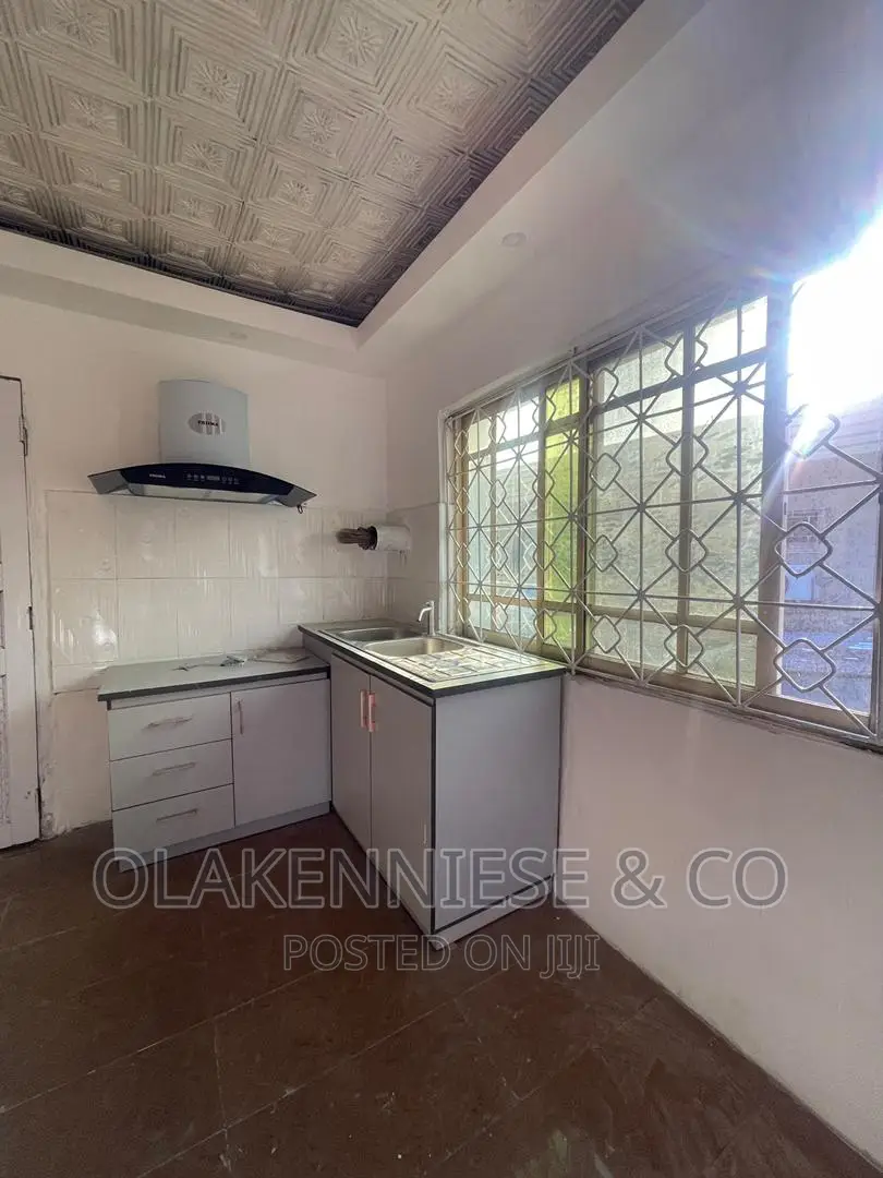 1bdrm Block of Flats in Aguda for rent in Aguda / Surulere