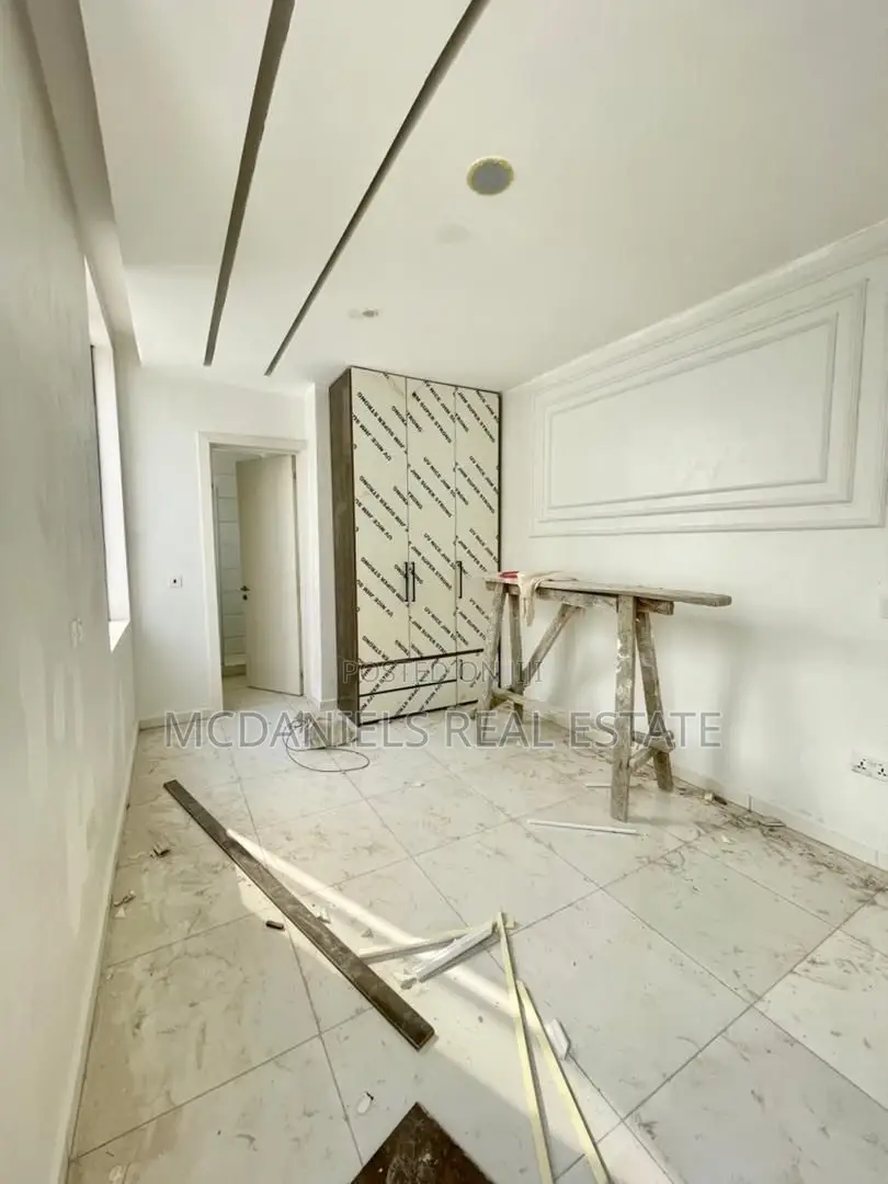 2bdrm Apartment in Ikate for sale in Ikate