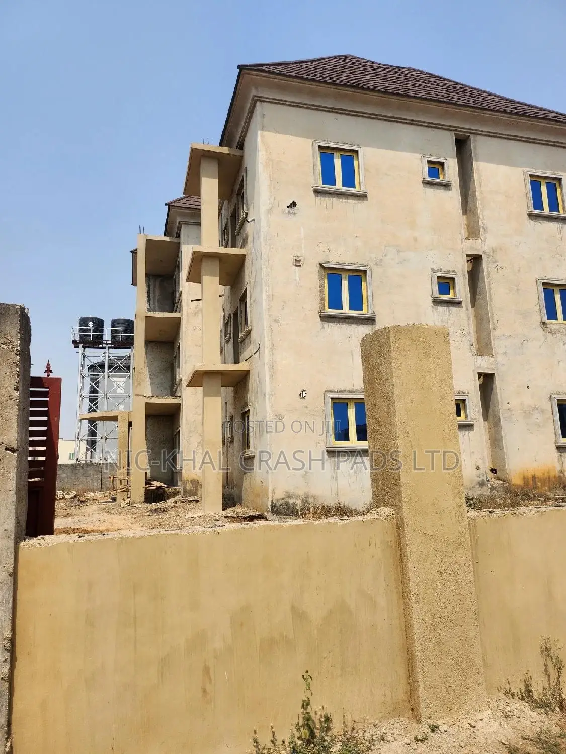3bdrm Apartment in Jahi Gmor for sale in Jahi
