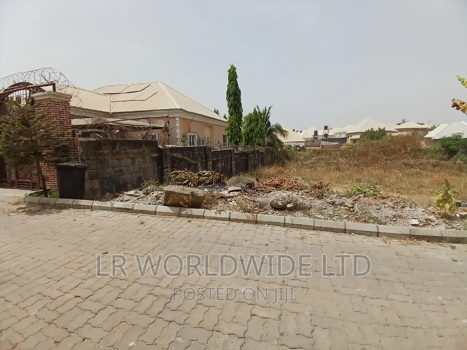 500sqm Land Space for Sale in Lugbe District