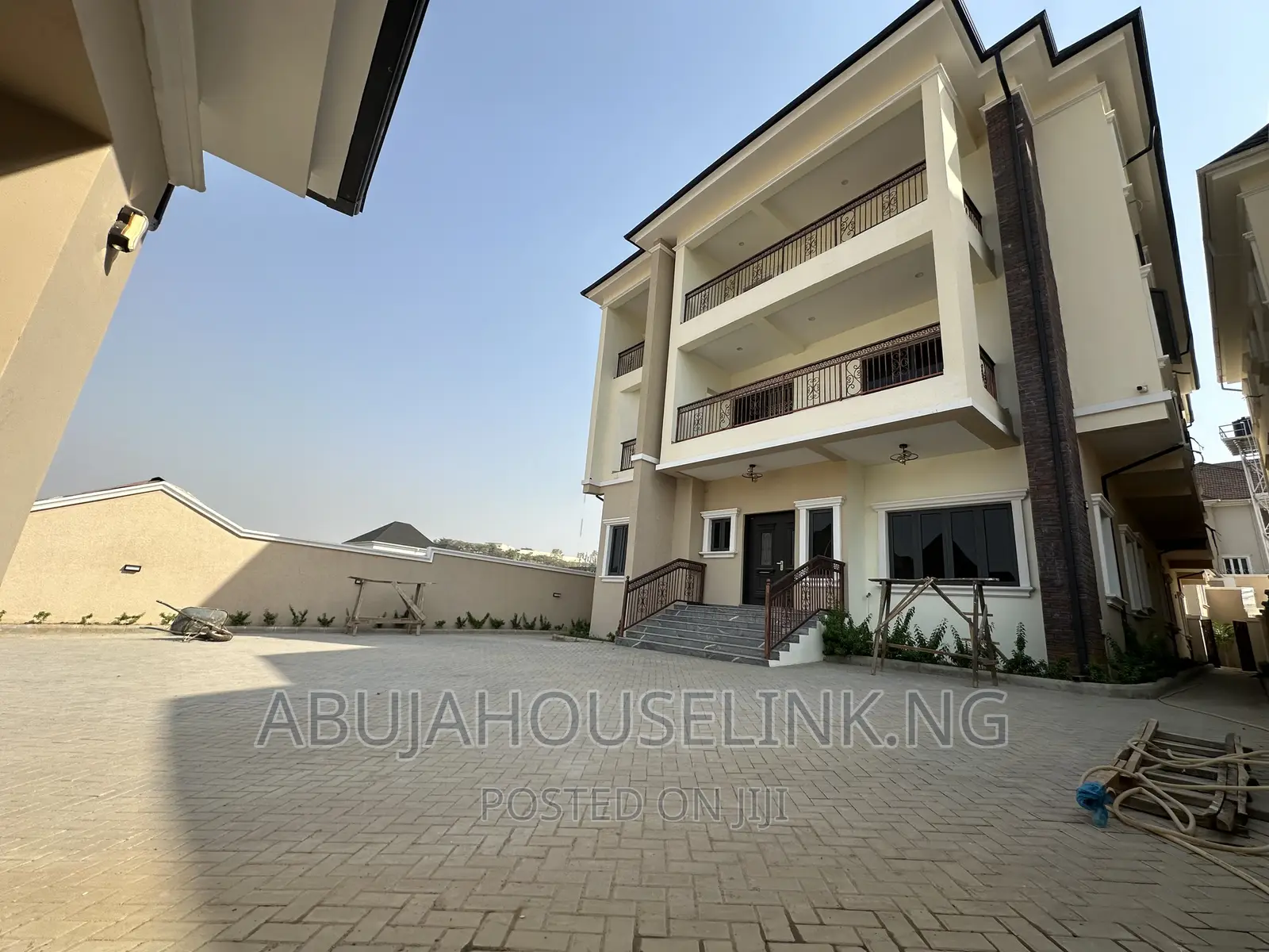 7bdrm Duplex in Asokoro Abuja for sale in Asokoro