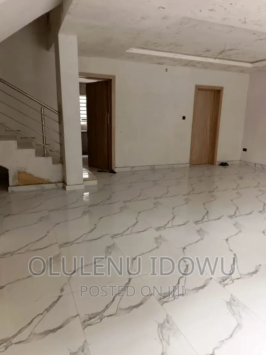 Furnished 4bdrm Duplex in Shonibare Estate, Alimosho for sale in Alimosho