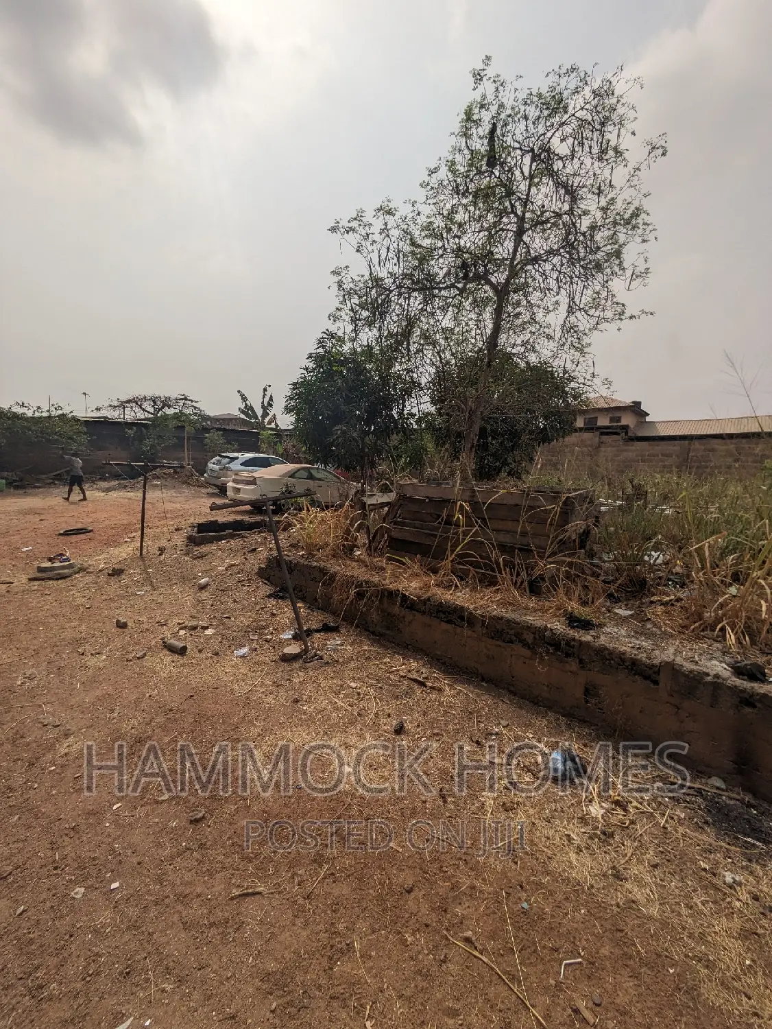 20bdrm Block of Flats in Farayola Street, Agbowo for sale in Agbowo
