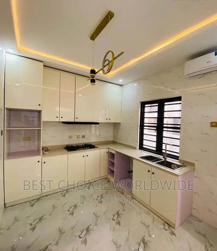 4bdrm Duplex in Carlton Gate Estate, Ibadan for rent in Ibadan