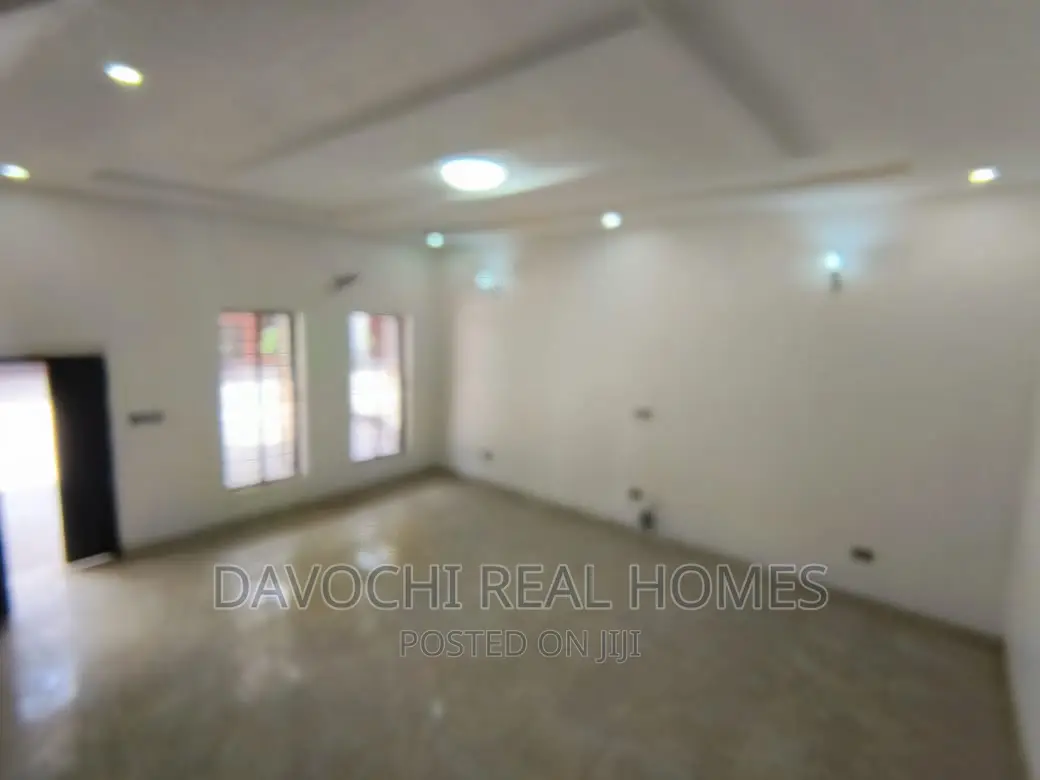 4bdrm Duplex in Ikota, Lekki for rent in Lekki
