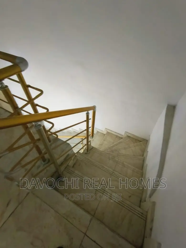 4bdrm Duplex in Ikota, Lekki for rent in Lekki