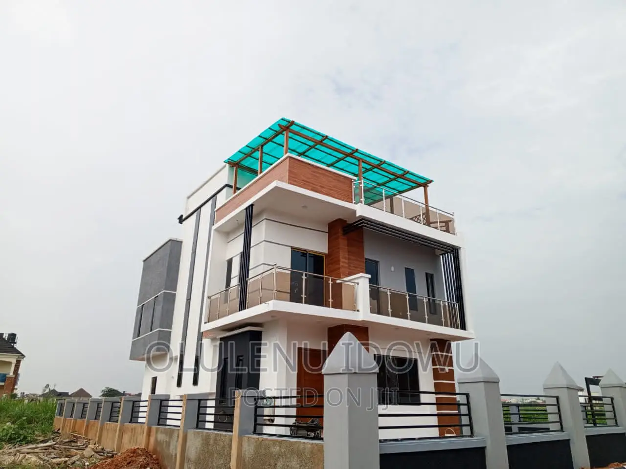 Furnished 3bdrm Duplex in City View Estate, Alimosho for sale in Alimosho