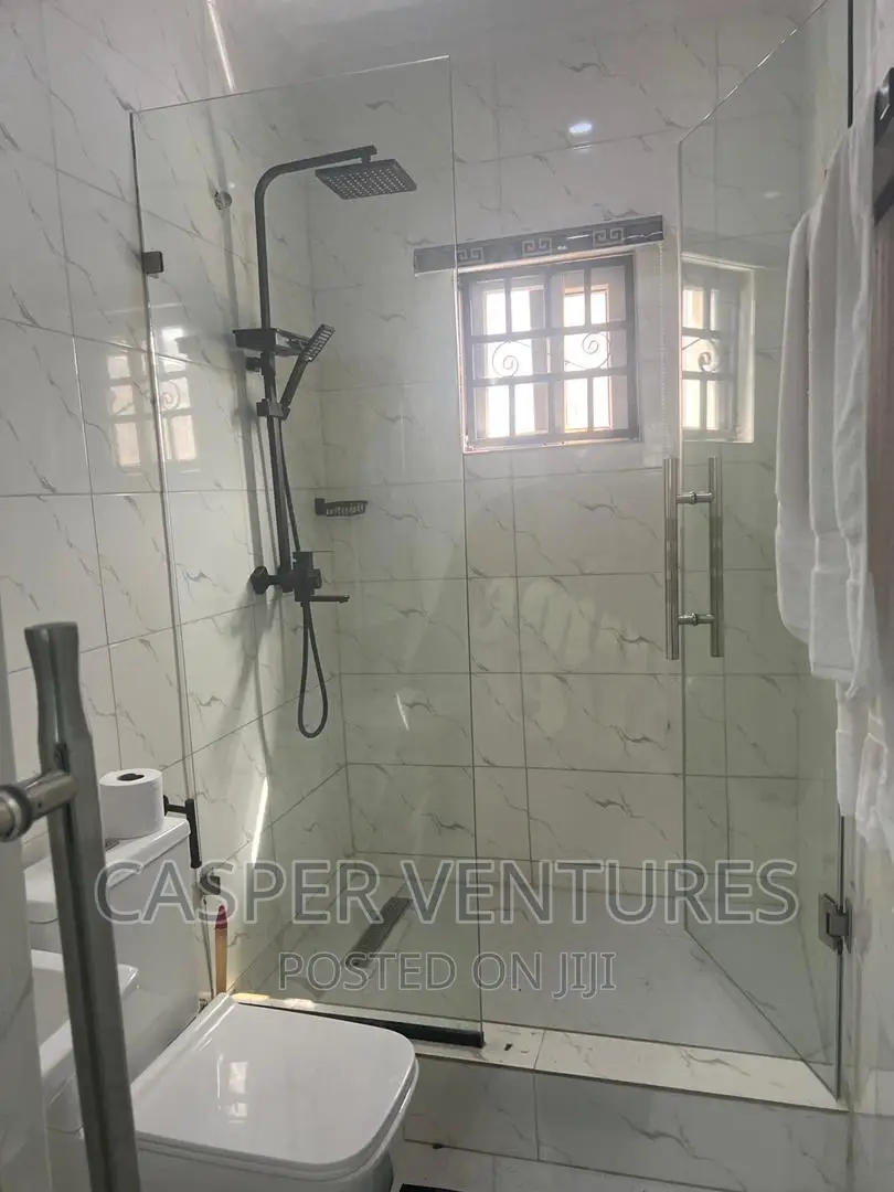 Furnished 3bdrm Duplex in Platinum Way, Jakande for rent in Jakande