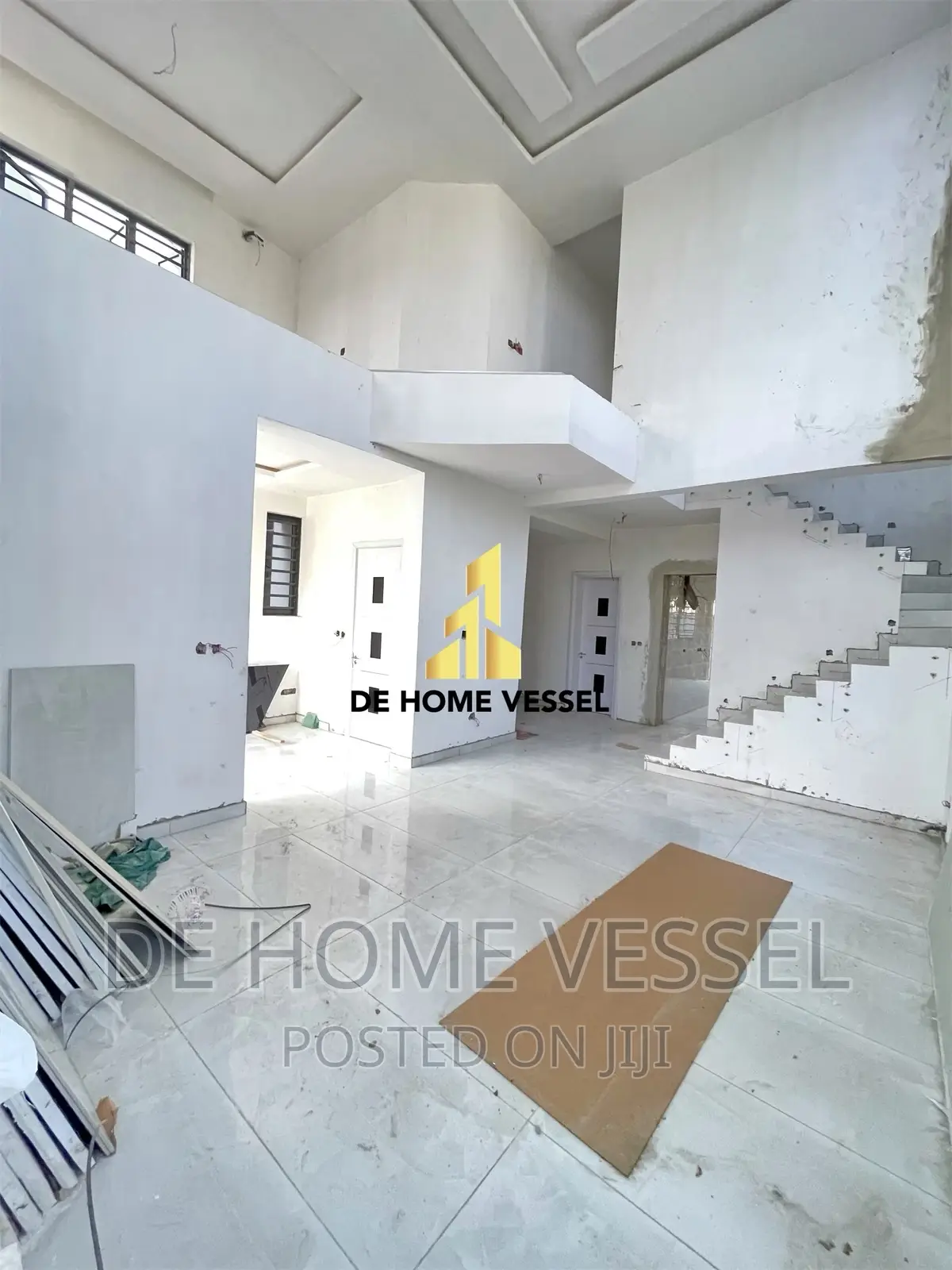5bdrm Duplex in Lekki Phase 1 for sale in Lekki Phase 1