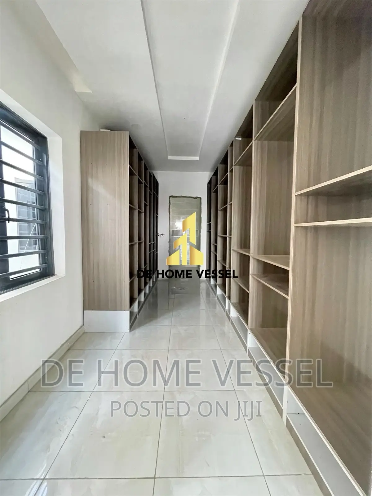 5bdrm Duplex in Lekki Phase 1 for sale in Lekki Phase 1