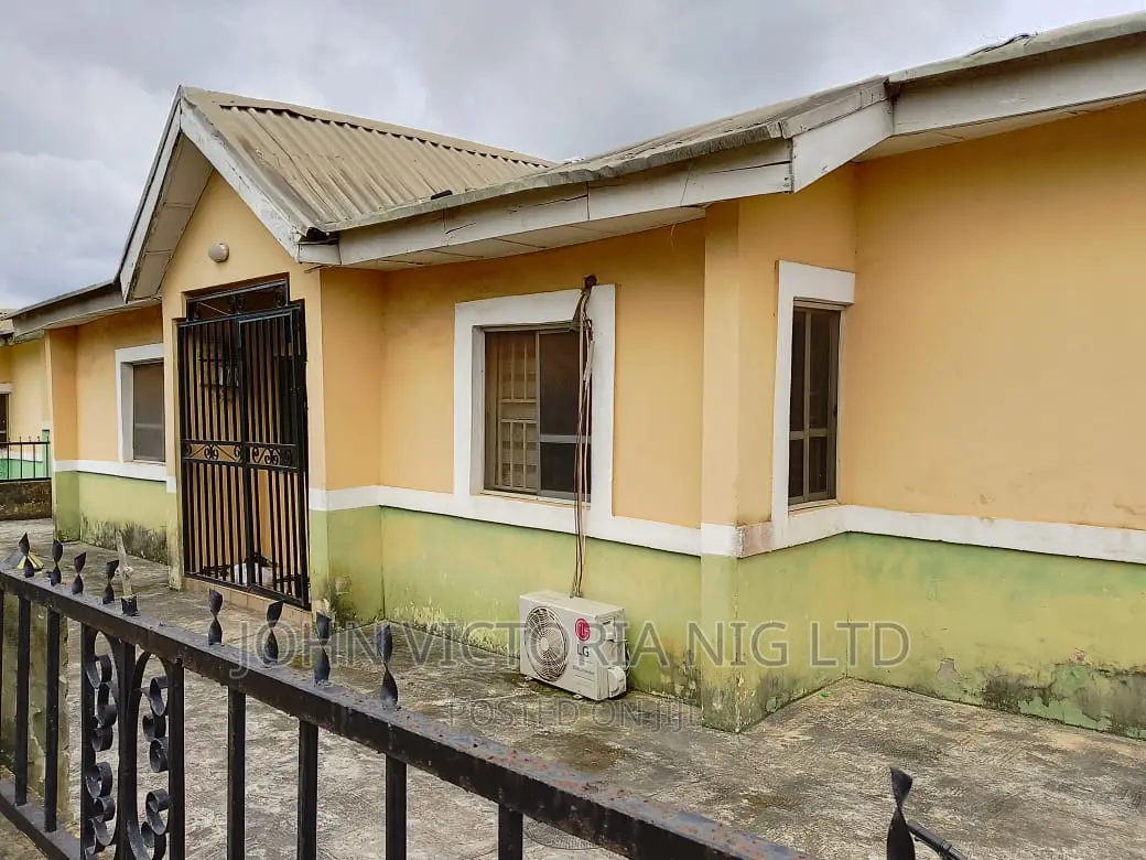 4bdrm Bungalow in Diamond Estate, Iseri Olofin for sale in Iseri Olofin