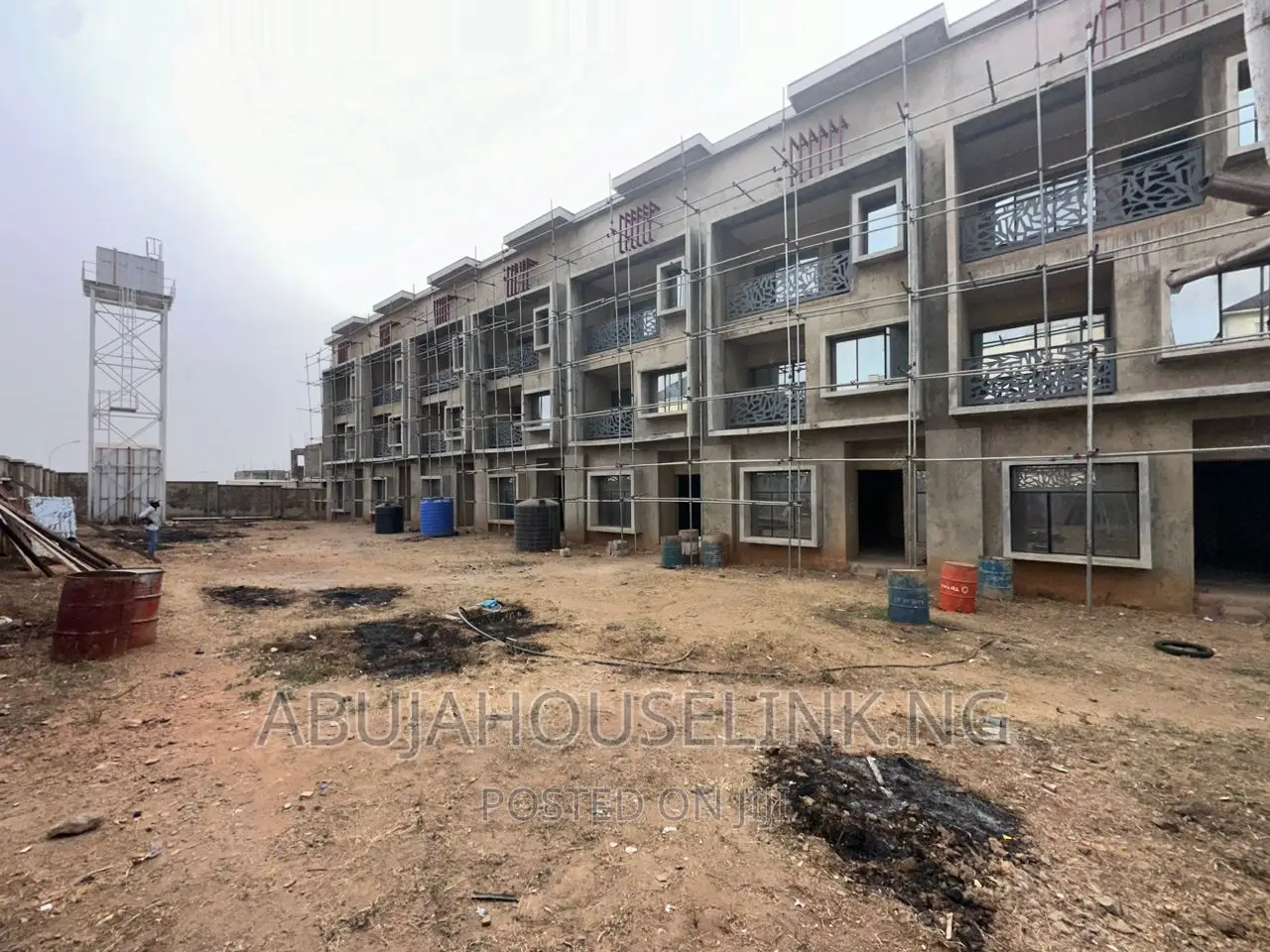 4bdrm Duplex in Guzape Main Abuja for sale in Guzape District