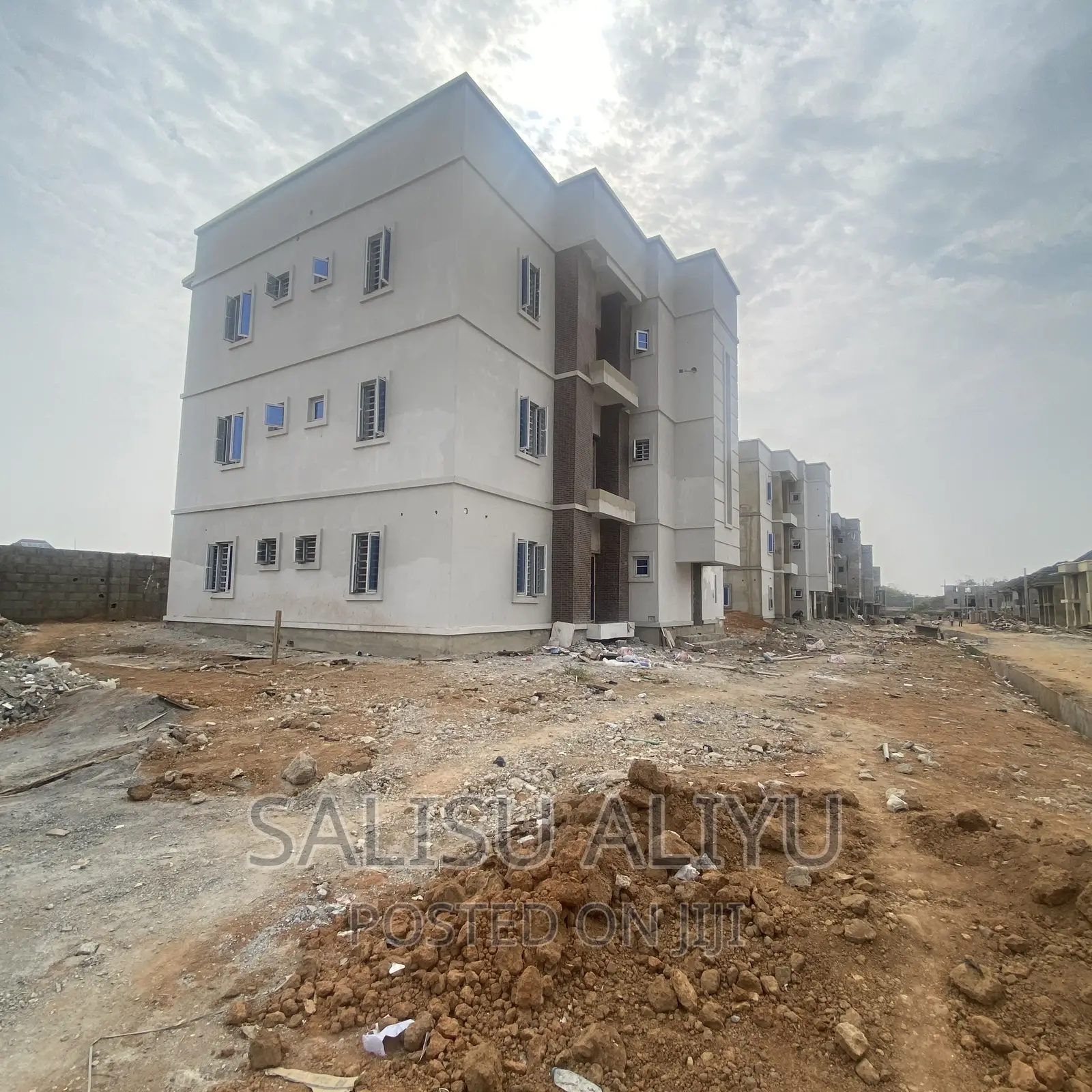 2bdrm Apartment in Apo Wumba for sale in Apo District