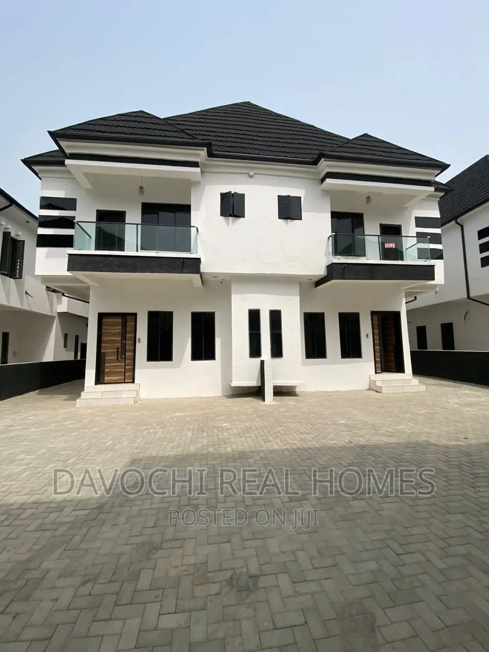 4bdrm Duplex in Lekki Ikota for sale in Lekki