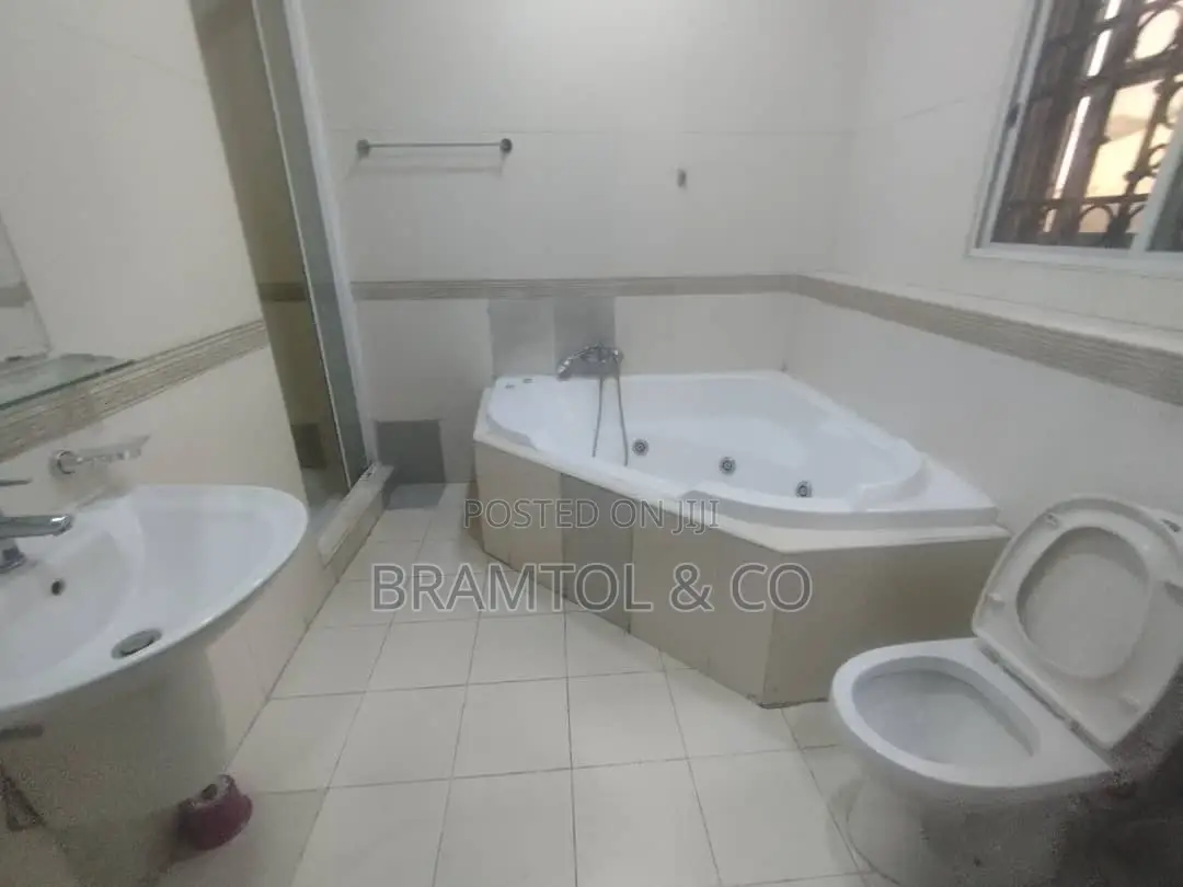 3bdrm Duplex in Maitama for rent in Maitama