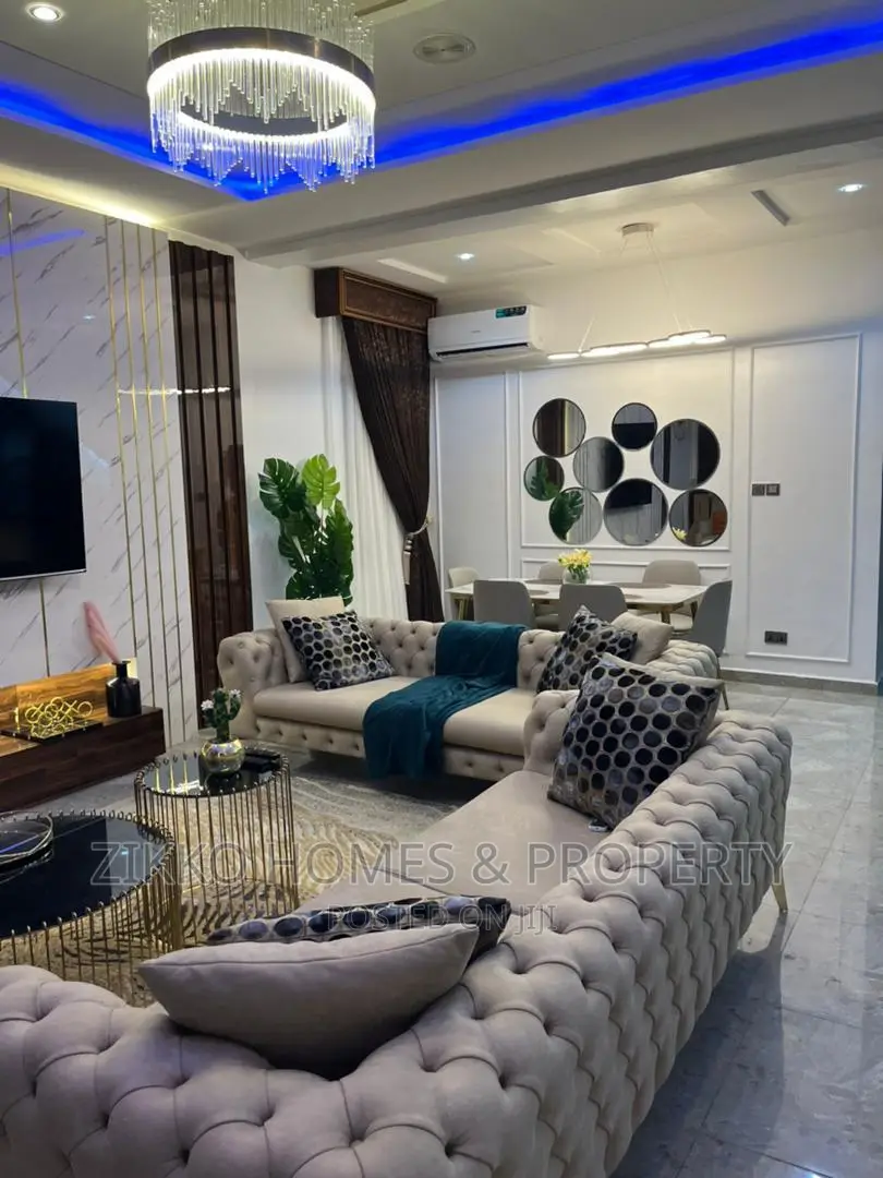 4bedroom Duplux for Short-Let at Lekki in Lekki
